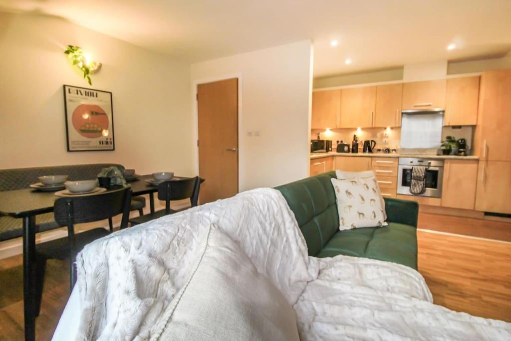 Luxurious 1 Bed Apartment With Free Parking Nottingham Eksteriør bilde